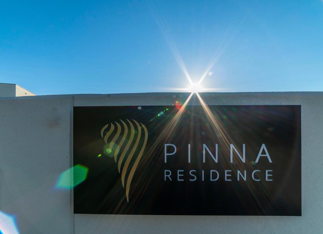 Pinna Residence - Supin พูลา ภายนอก รูปภาพ