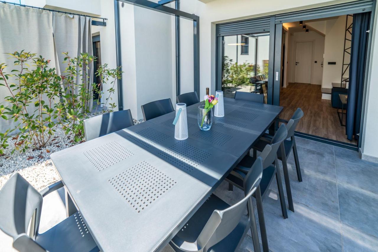 Pinna Residence - Supin พูลา ภายนอก รูปภาพ